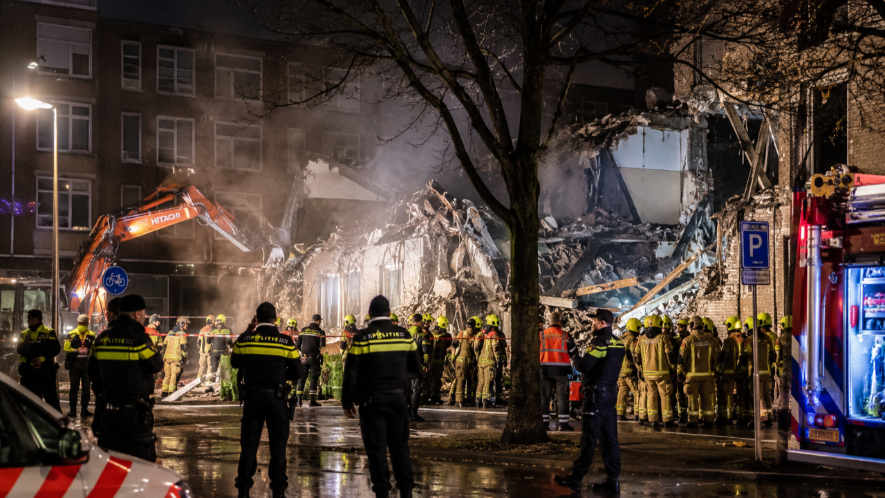 Amsterdam Patlamasında Enkaz Araması Tamamlandı: Can Kaybı Bulunmadı